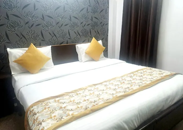 Atlas Inn Stay Near Igi Airport T3