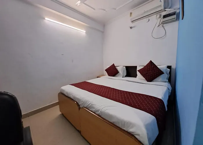 Atlas Inn Stay Near Igi Airport T3