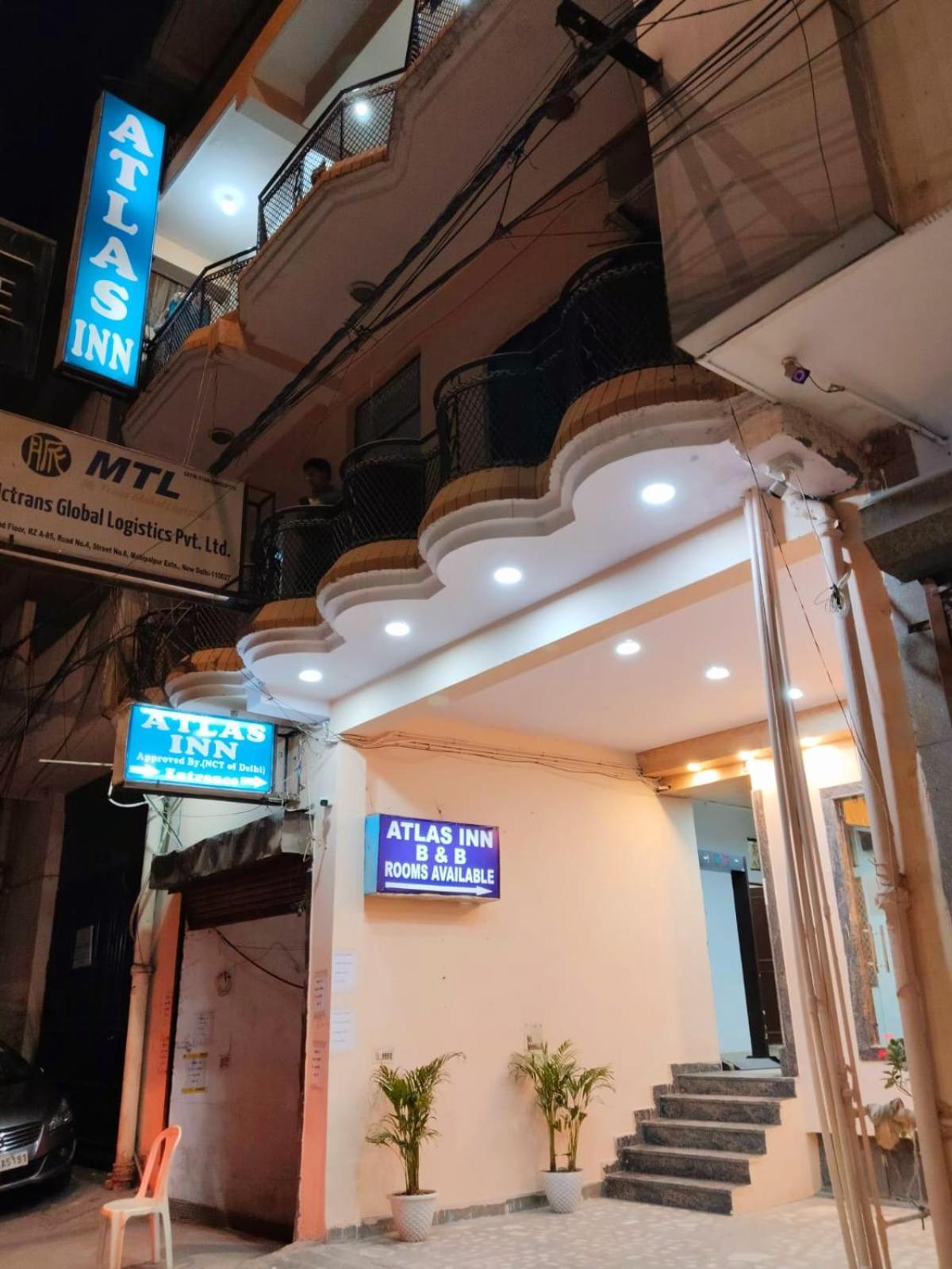 Homestay Atlas Near Igi Airport T3 *
